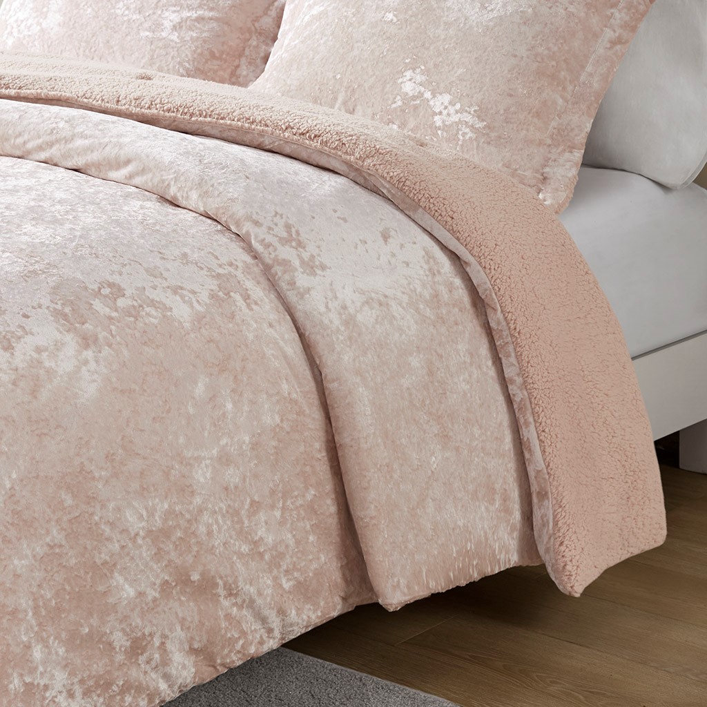 Crushed Velvet Sherpa Reversible Comforter Set