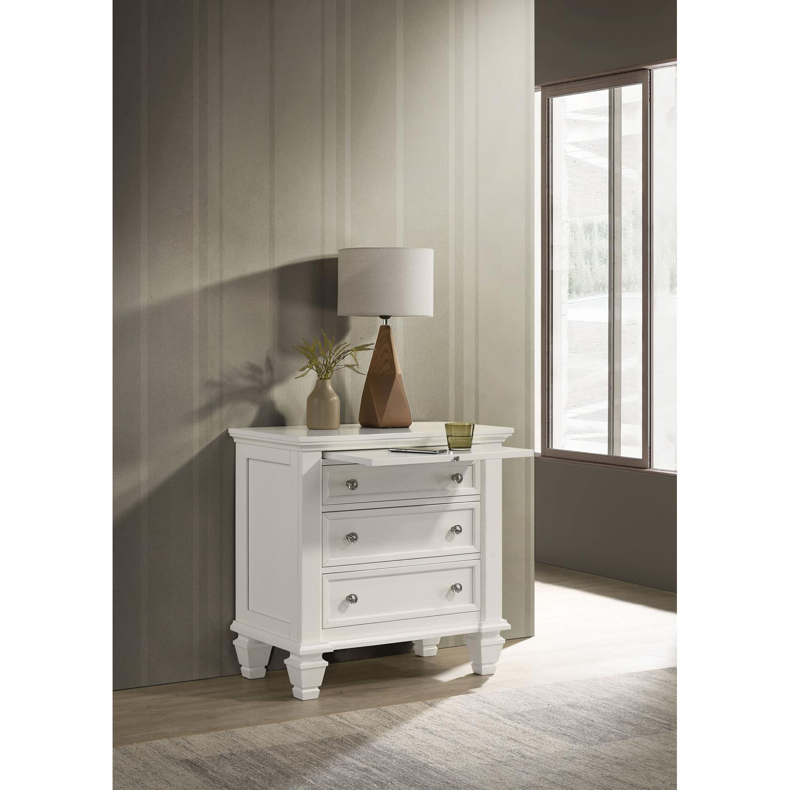 Cream White 3-drawer Nightstand with Pull Out Tray