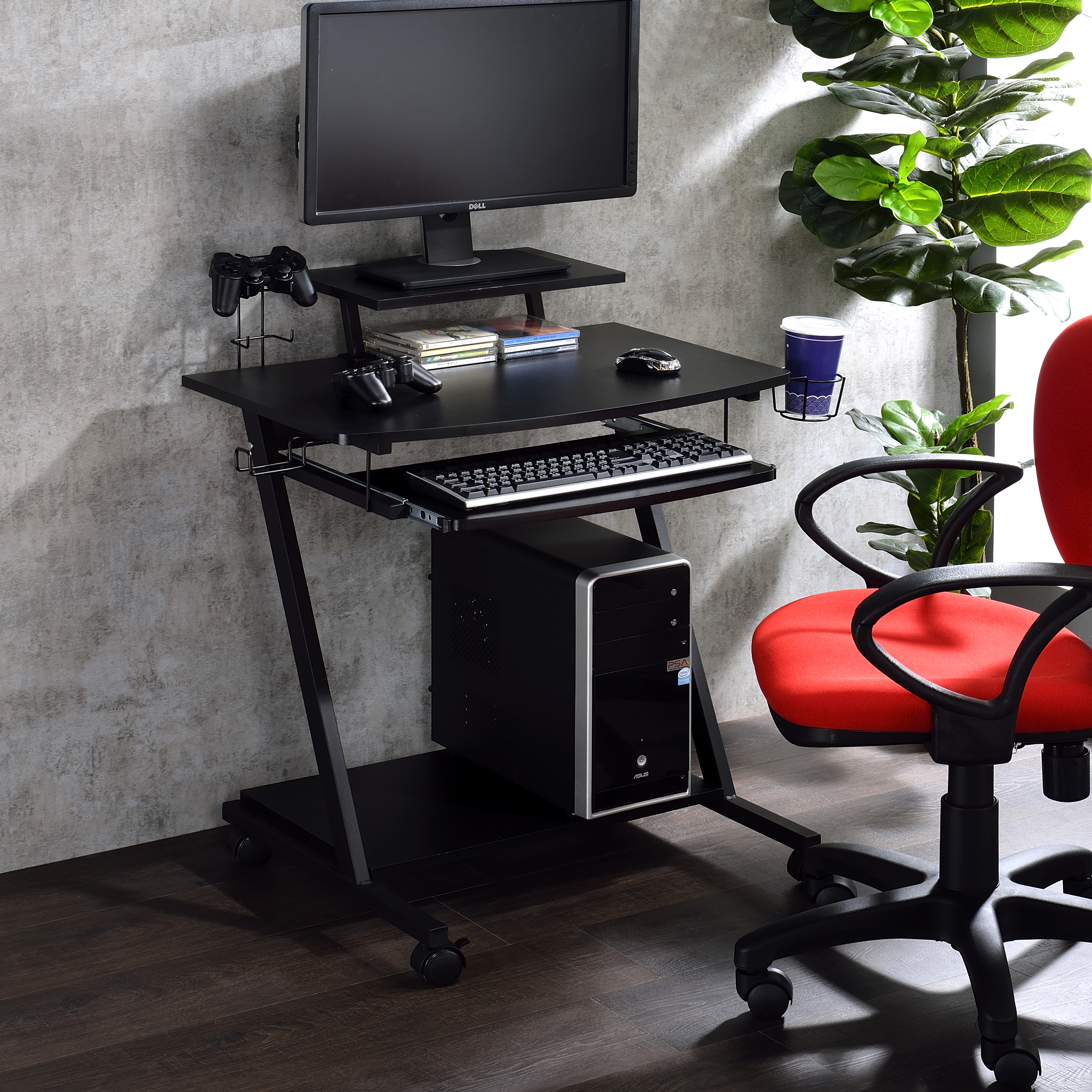 Black Gaming Desk with Keyboard Tray