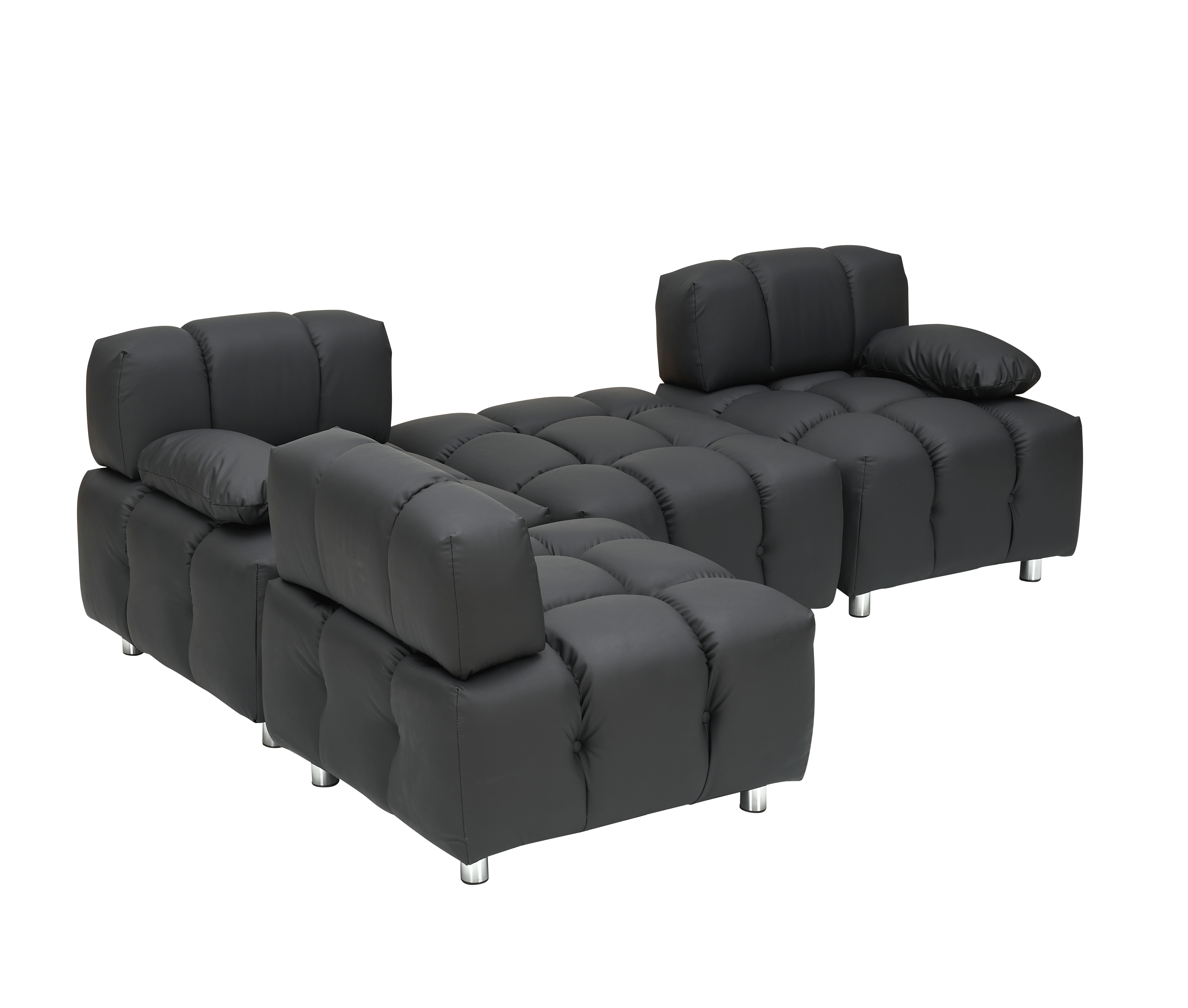 A 90.60-inch technology cloth black sofa, waterproof, stain and cat scratch resistant, can comfortably sit in the apartment bedroom without taking up space.