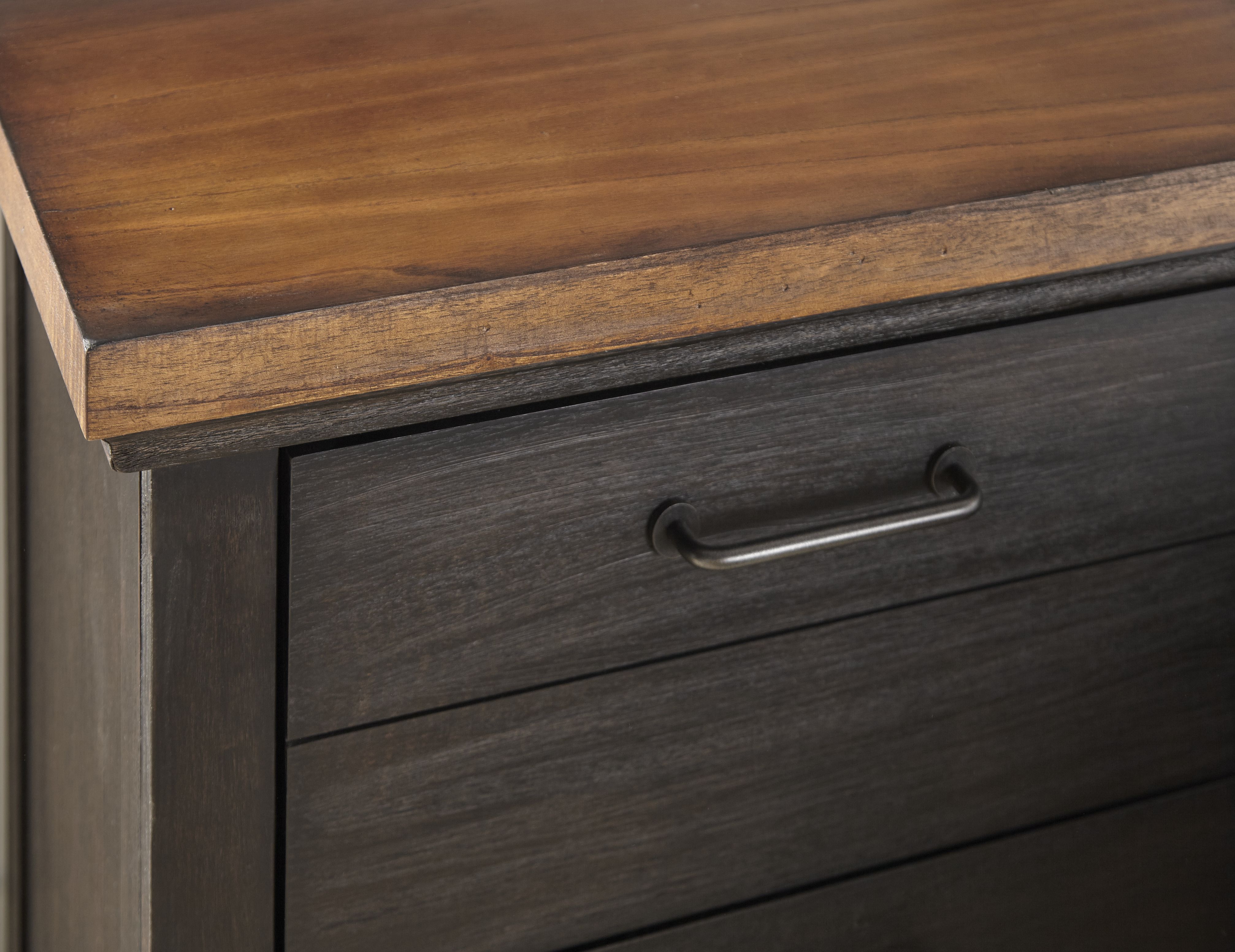 Bear Creek - Nightstand - Brown