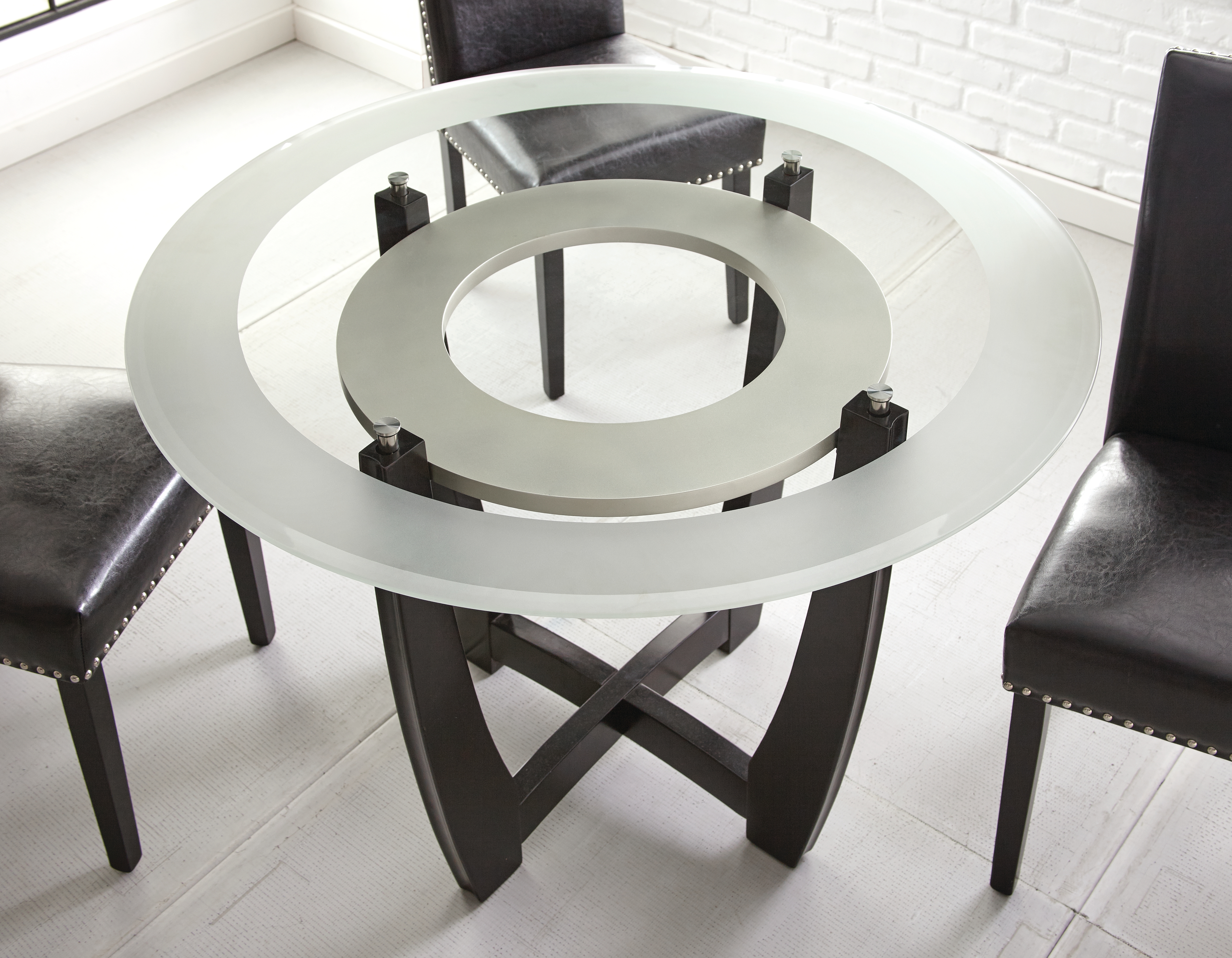 Verano - Table - Black