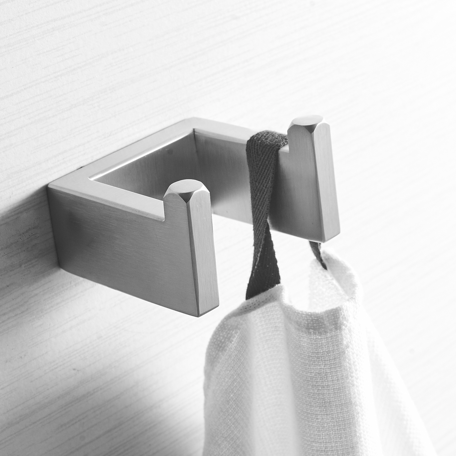 Simple Double Towel Hook, SUS304 Stainless Steel Bath Towel Holder, Bathroom Double Robe Hook, Hand Towel Hanger Wall Mount, Brushed Nickel