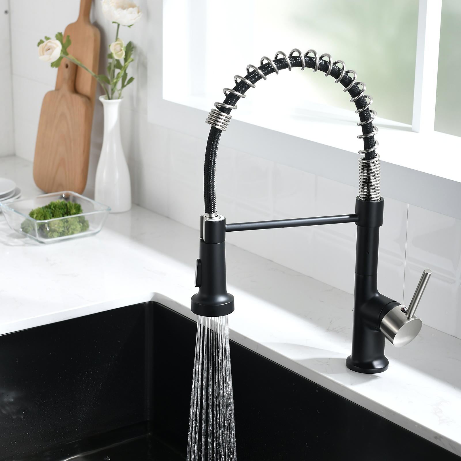 Commercial Black and Nickle Kitchen Faucet with Pull Down Sprayer, Single Handle Single Lever Kitchen Sink Faucet