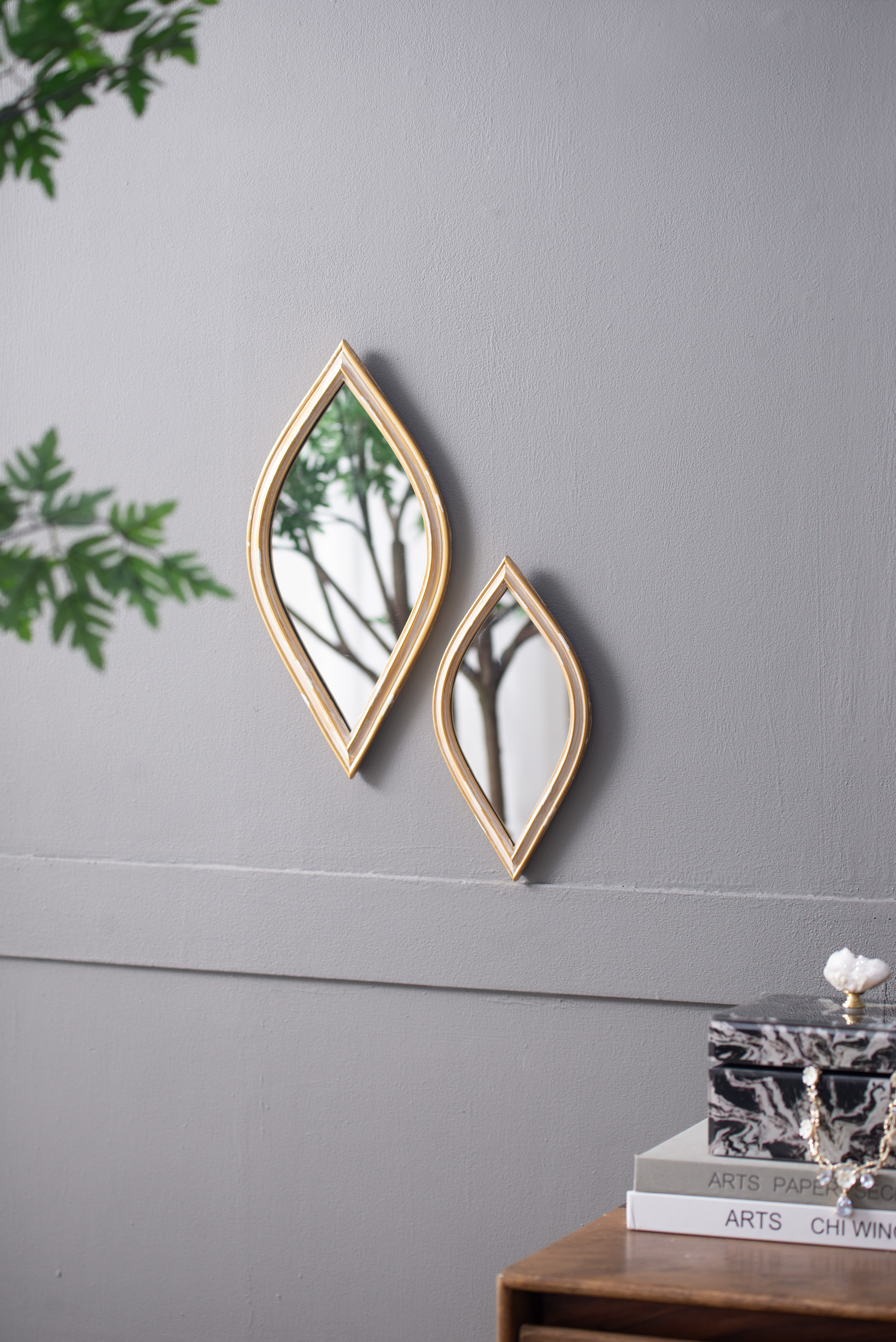 Small Decorative Mirror for Wall Decor, 4.5x9.5"