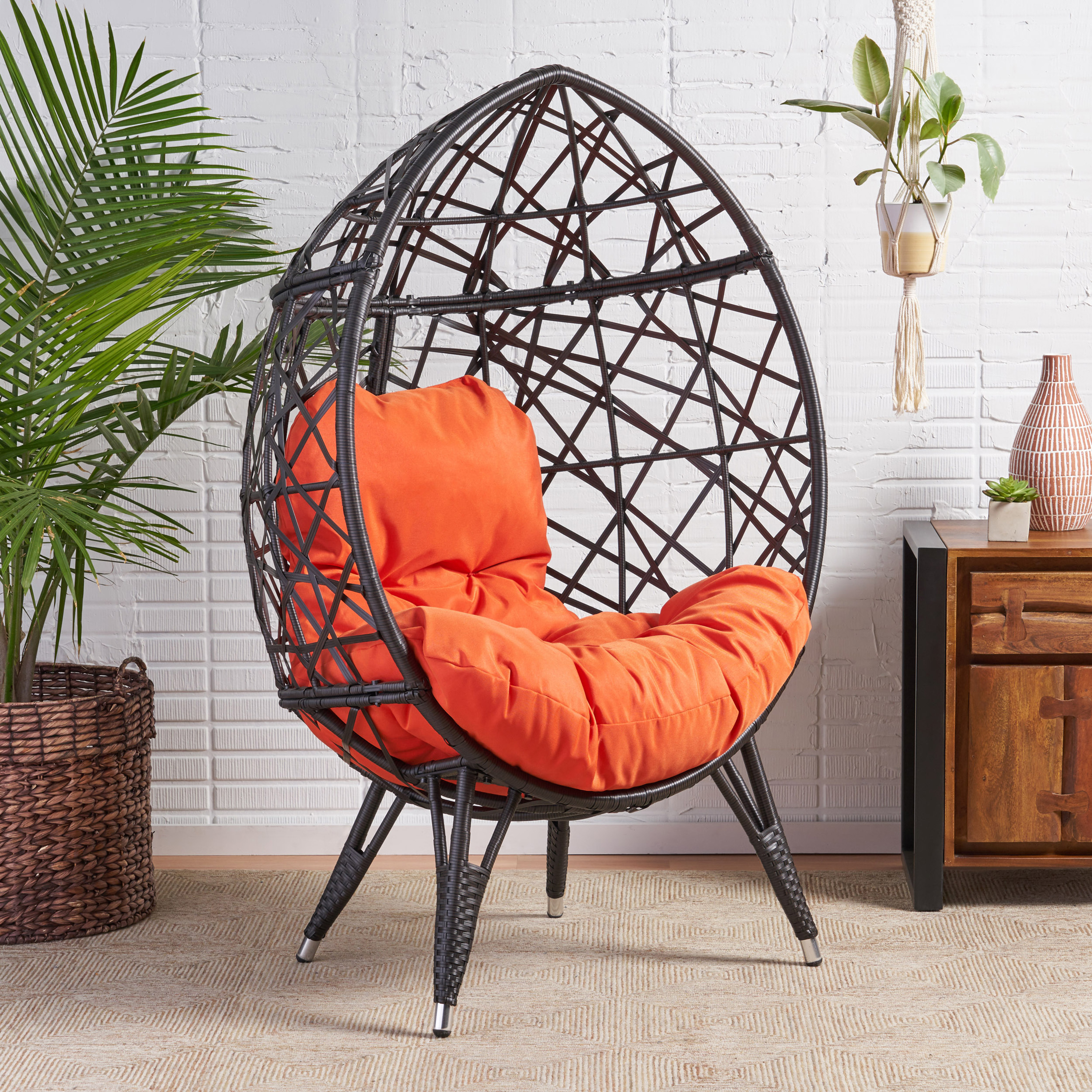 PALAZZO TEARDROP CHAIR