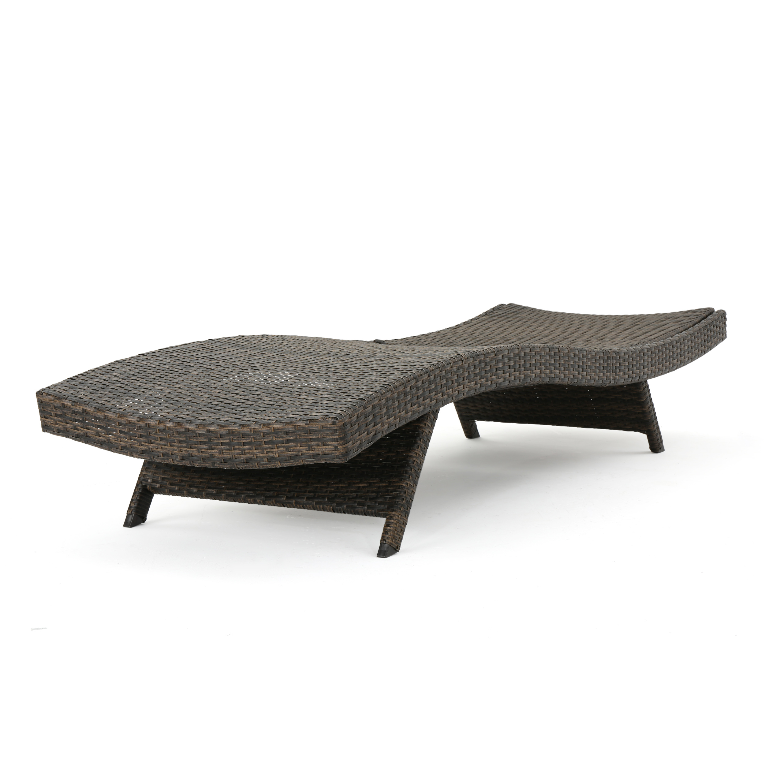 SALEM PE WICKER CHAISE LOUNGE