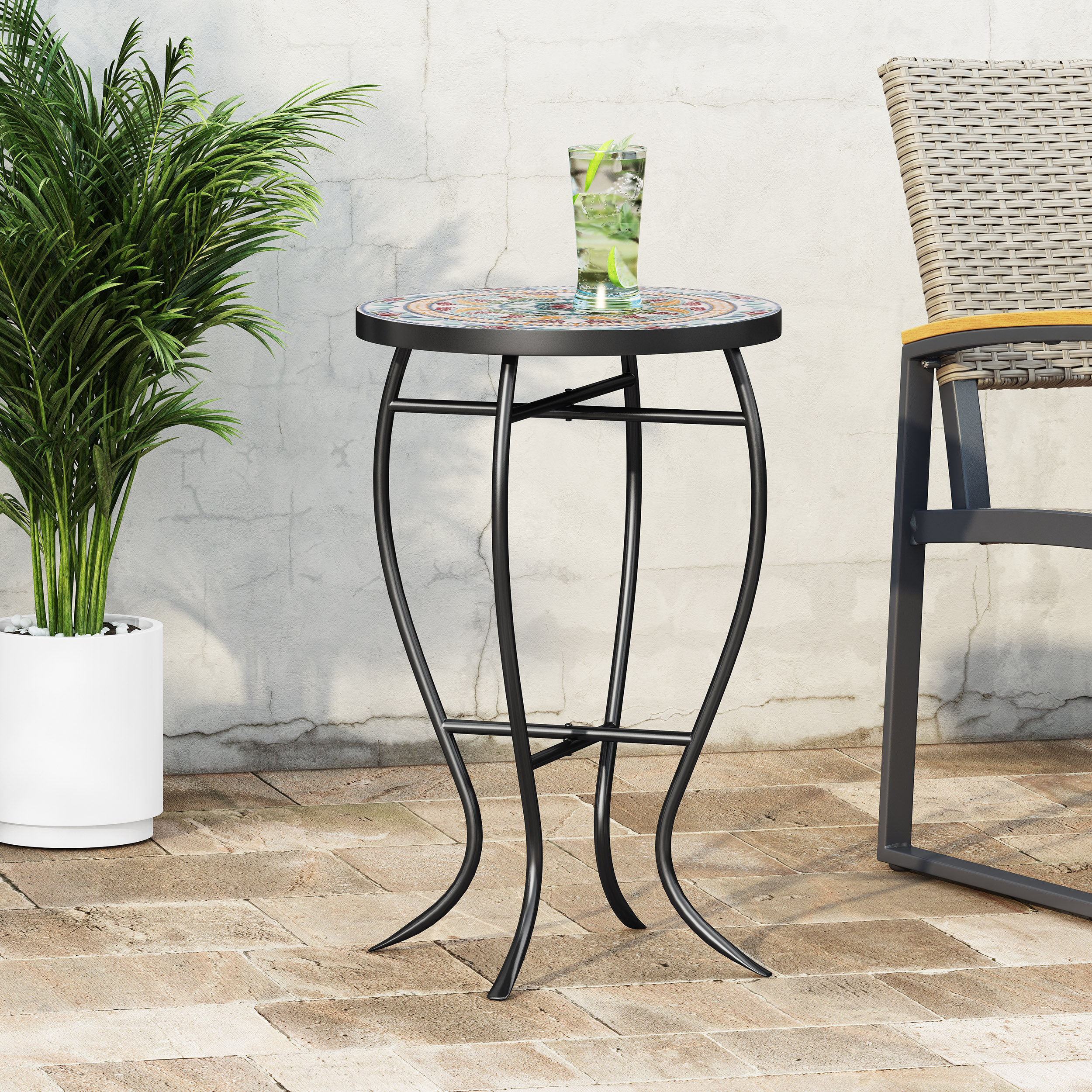 LA CRESCENTA SIDE TABLE