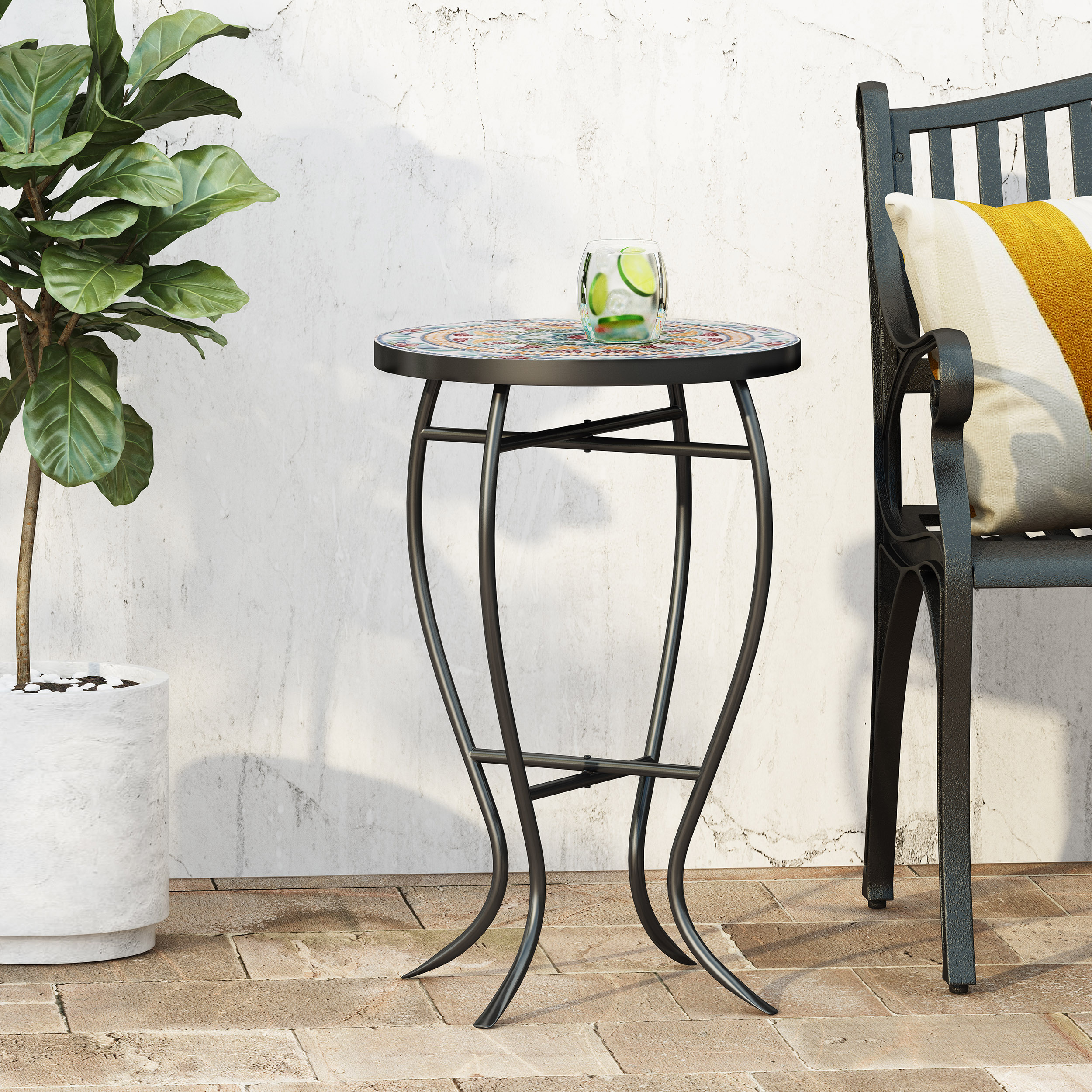 LA CRESCENTA SIDE TABLE