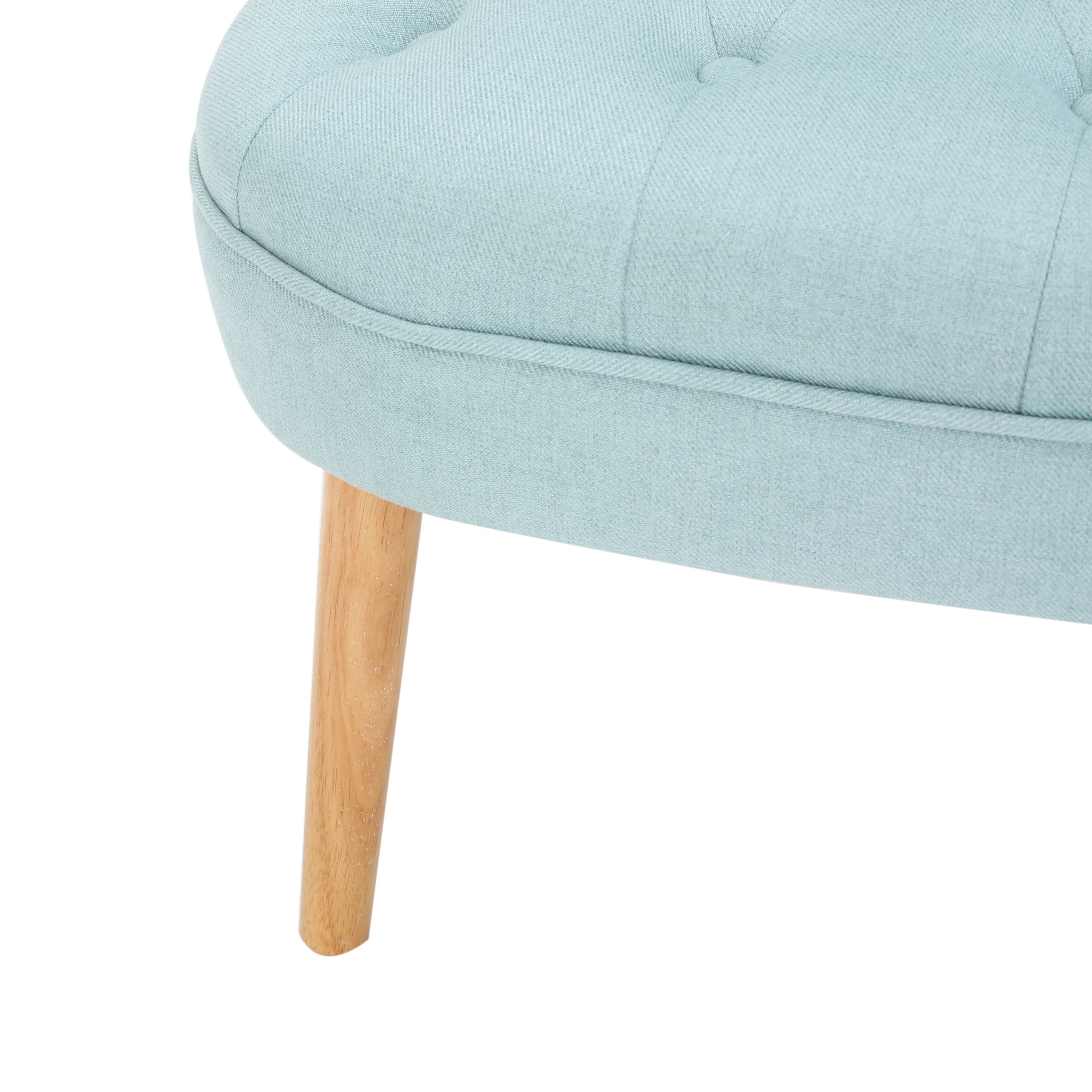 BORDEAUX TUFT CHAIR