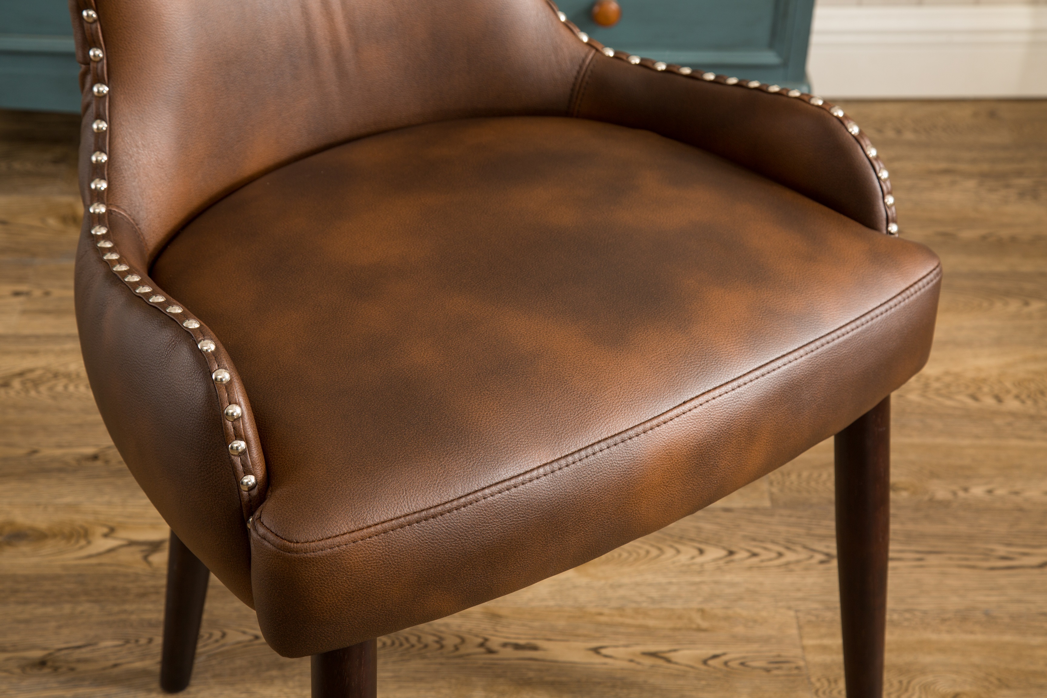 Viking Tufted Button Back barrel chair with Nailhead, Brown