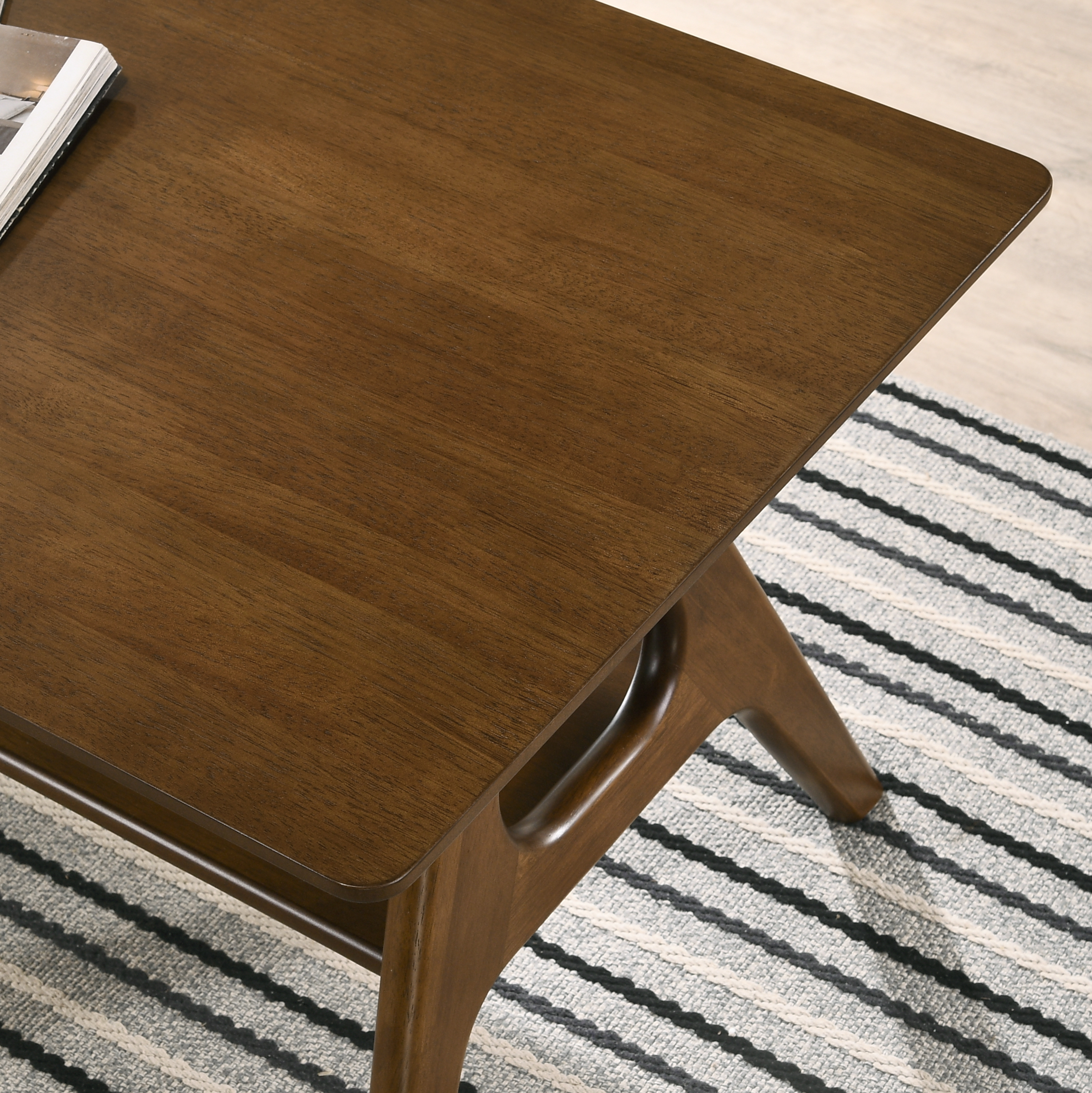 Arona Mid-Century Modern Wood End Table with Shelf