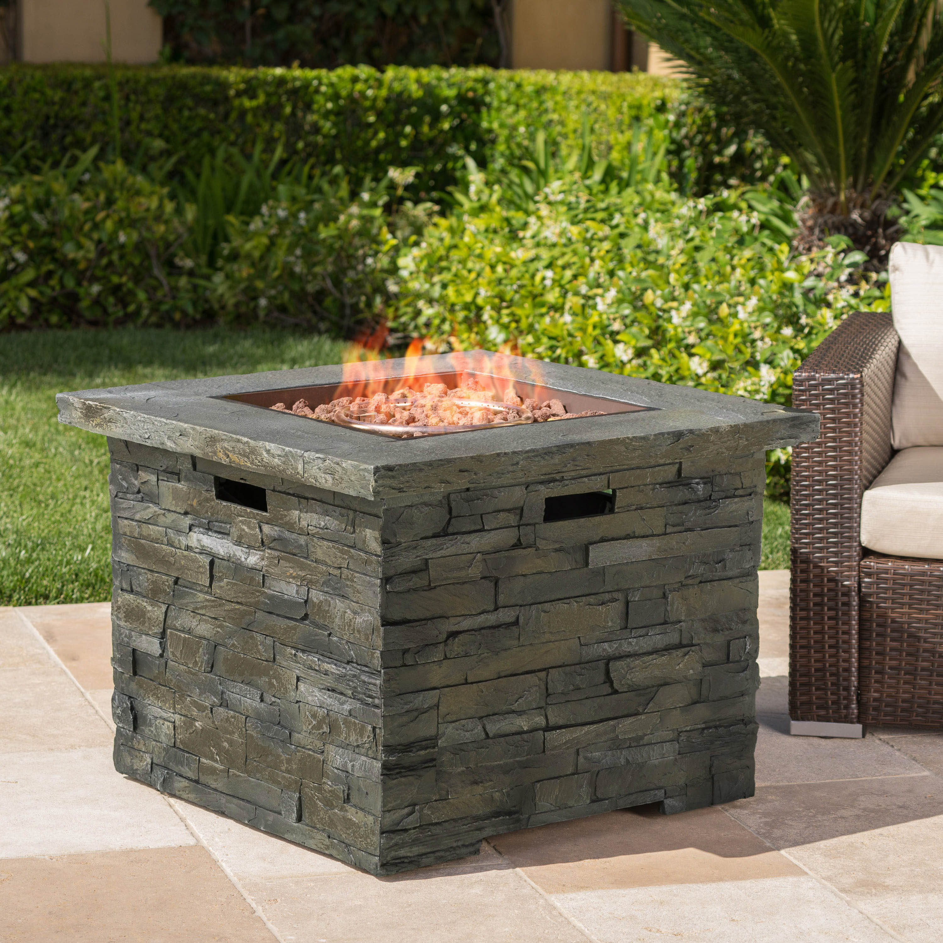 [Ship to Canada only]35" SQUARE MGO FIRE PIT - 40000 BTU