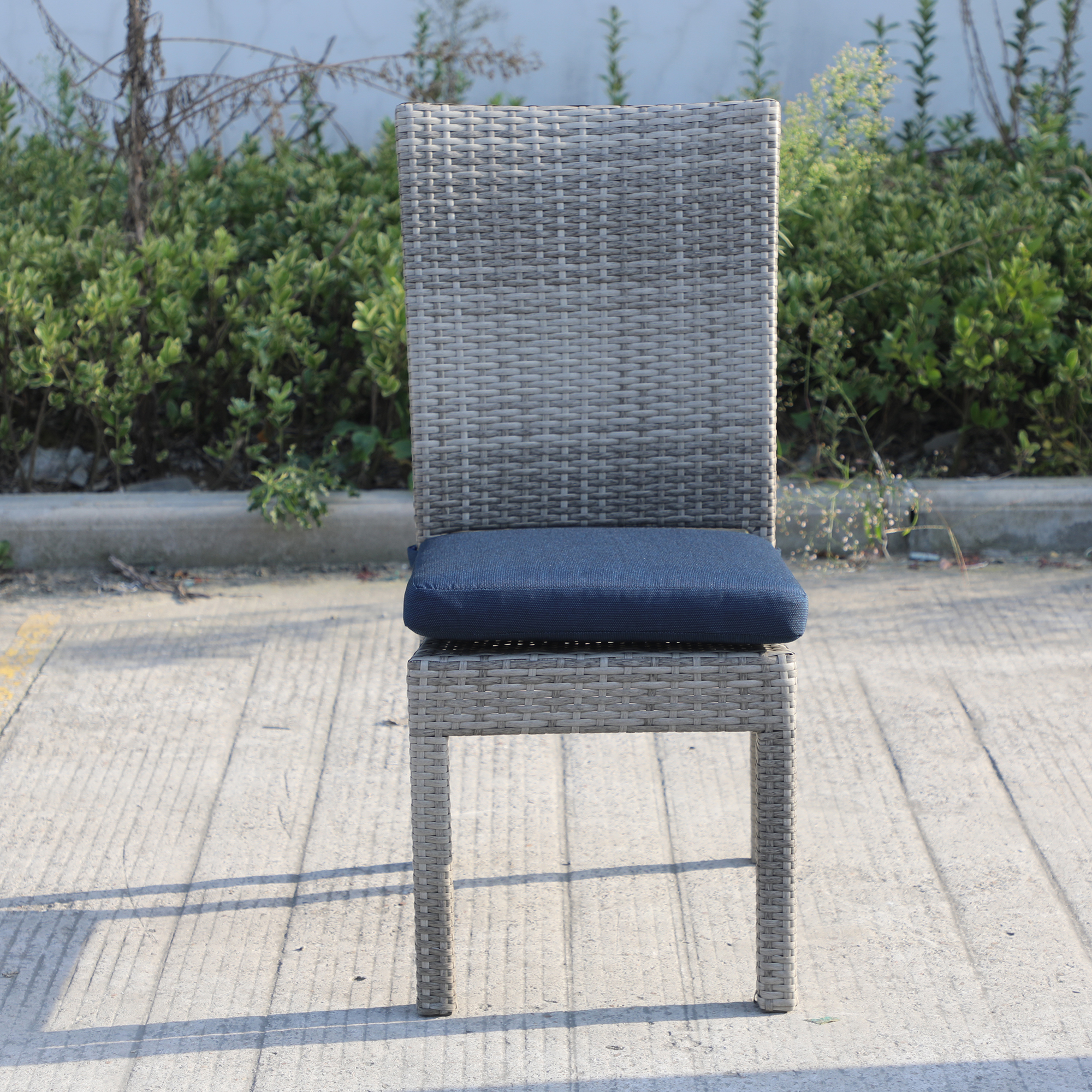 Balcones Outdoor Wicker Dining Chairs With Cushions, Set of 8, Gray/Navy