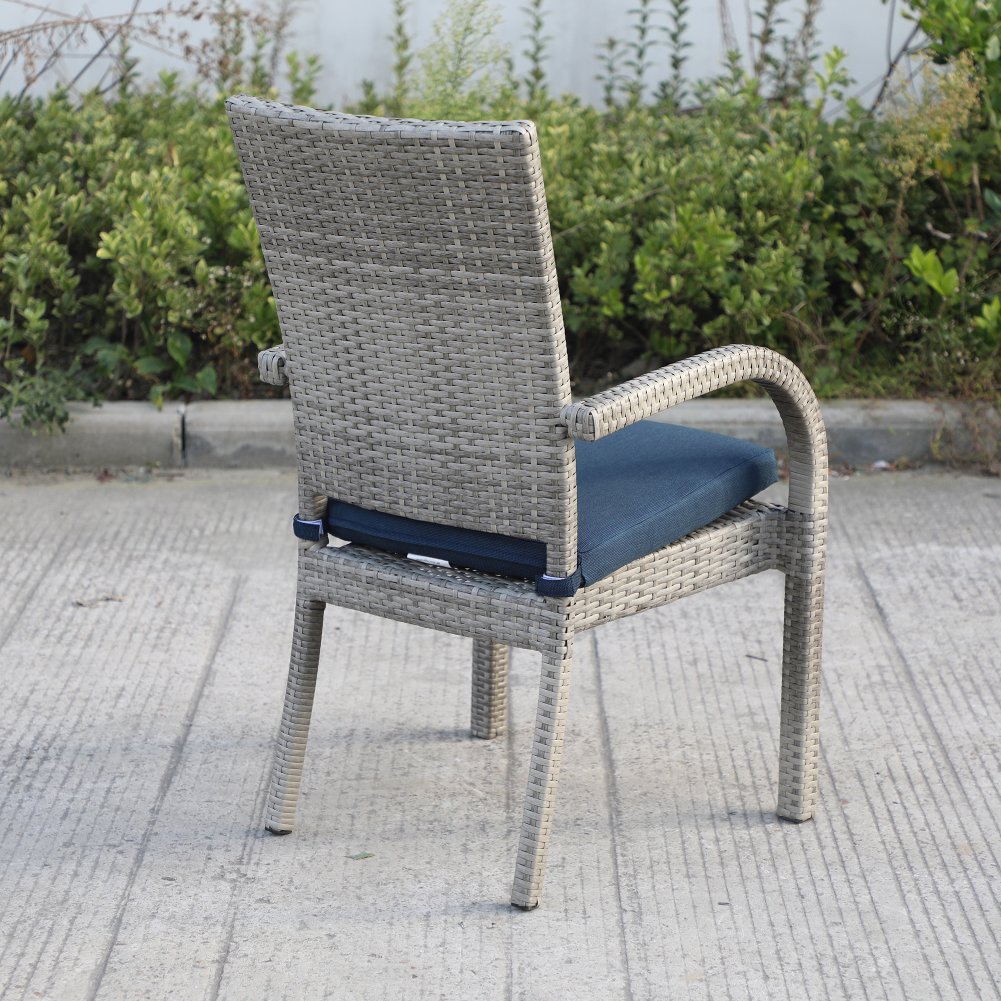 Balcones Outdoor Wicker Dining Chairs With Cushions, Set of 8, Gray/Navy