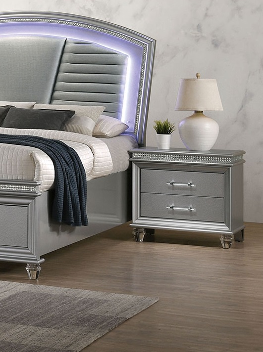 Classic Silver1pc Nightstand Only Contemporary Solid wood 2-Drawers Felt-lined Top English Dovetail Acrylic Legs & Pull Handle