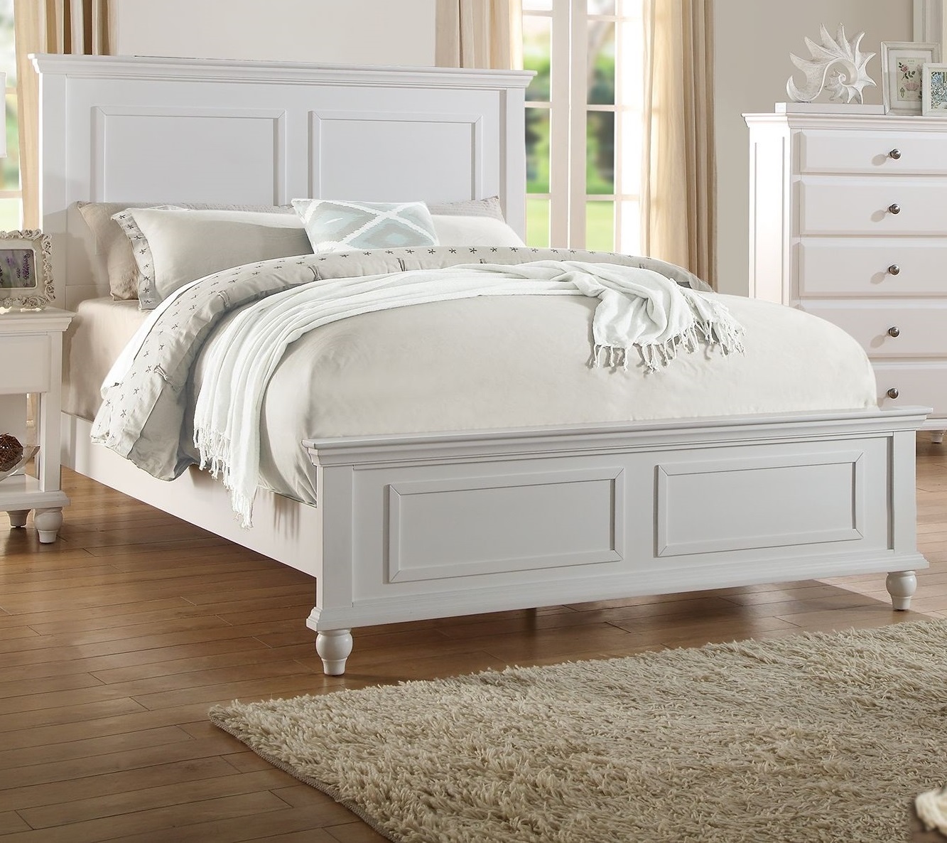 White Color Queen Size Bed Bedroom Furniture High Panel Headboard Footboard Plywood 1pc Bedframe